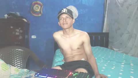 Adonis online show from December 16, 2025, 4:28 am