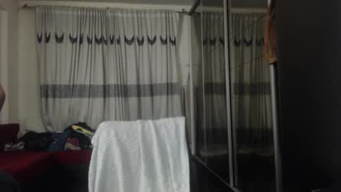 Snapshot of adonis_dionysos chatting on January 18, 2026, 11:52 pm adonis_dionysos online show from January 18, 2026, 11:52 pm