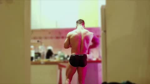 Adonis online show from February 9, 2025, 10:43 pm