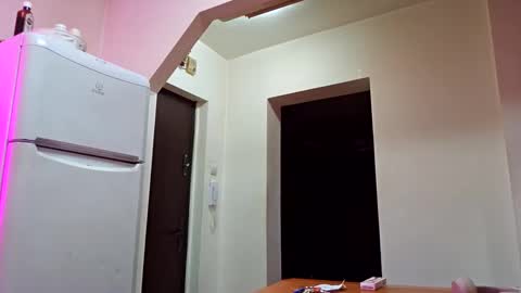 Adonis online show from October 1, 2025, 6:58 pm