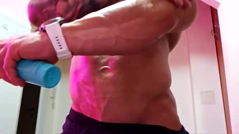 Adonis online show from April 20, 2026, 10:18 am