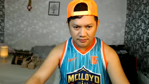 adorableasianboy online show from June 26, 2026, 7:46 am