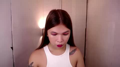 Snapshot of adorabletsforyouxx chatting on February 11, 2025, 9:35 pm adorabletsforyouxx online show from February 11, 2025, 9:35 pm