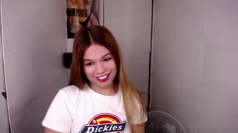 Snapshot of adorabletsforyouxx chatting on February 21, 2025, 2:39 am adorabletsforyouxx online show from February 21, 2025, 2:39 am