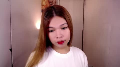 Snapshot of adorabletsforyouxx chatting on March 4, 2025, 5:03 pm adorabletsforyouxx online show from March 4, 2025, 5:03 pm