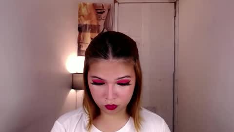 Snapshot of adorabletsforyouxx chatting on October 3, 2025, 5:32 pm adorabletsforyouxx online show from October 3, 2025, 5:32 pm