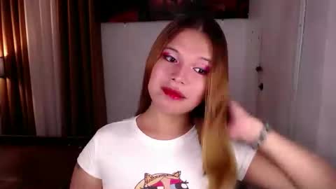 adorabletsforyouxx online show from March 21, 2026, 6:33 pm