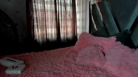 Stormi online show from December 15, 2024, 7:31 pm