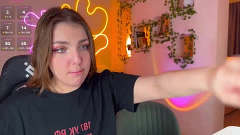 adrean_sofi online show from October 6, 2025, 8:01 am