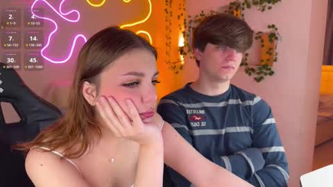 adrean_sofi online show from October 28, 2025, 1:03 pm