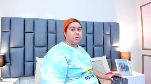 ANDREA PEREZ online show from January 27, 2025, 11:32 am