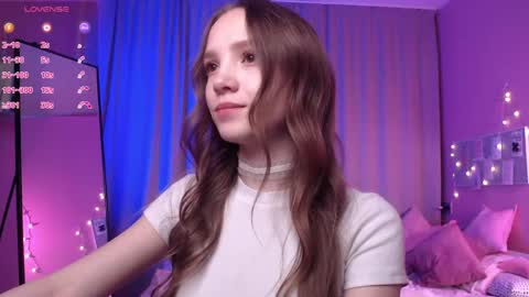 Snapshot of adria_arjona chatting on May 9, 2026, 7:46 am Eva online show from May 9, 2026, 7:46 am