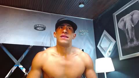   online show from December 18, 2024, 12:29 pm