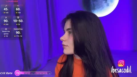 Adri online show from April 21, 2026, 10:34 pm