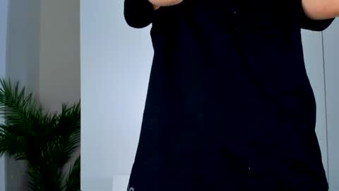 Adriana online show from March 23, 2026, 1:48 pm