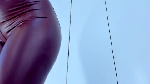 Adriana online show from March 29, 2026, 8:47 am