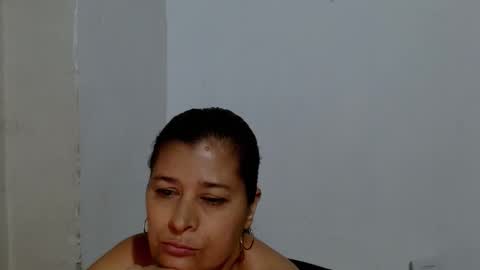 Adriana milf online show from October 15, 2025, 5:07 am