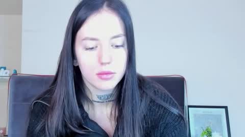 Adriana online show from March 6, 2026, 6:32 am