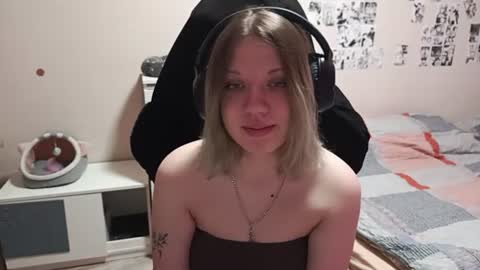 Snapshot of adriannamalango chatting on July 2, 2026, 10:32 am Sofa online show from July 2, 2026, 10:32 am