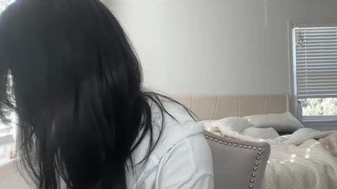 Adrianna  online show from January 28, 2025, 6:17 pm