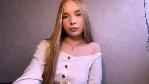 Caroline online show from May 16, 2026, 2:16 pm