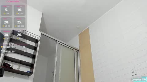 Snapshot of adriano_bigcock chatting on January 16, 2025, 4:38 am Adrian online show from January 16, 2025, 4:38 am