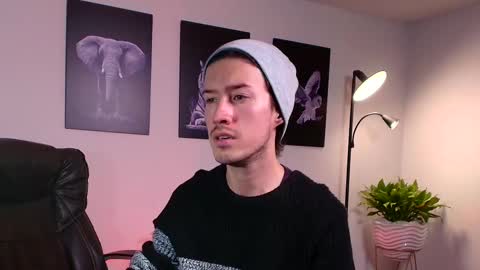 Adrian Williams online show from February 17, 2025, 6:26 pm