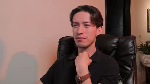 Adrian Williams online show from November 12, 2025, 11:14 pm