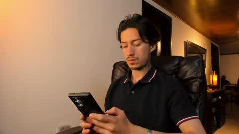 Adrian Williams online show from April 3, 2026, 12:52 am