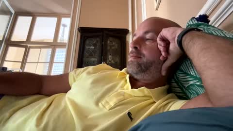 Snapshot of adrienfromparis chatting on March 7, 2025, 11:40 am adrienfromparis online show from March 7, 2025, 11:40 am