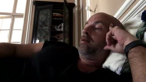 Snapshot of adrienfromparis chatting on October 25, 2025, 11:29 am adrienfromparis online show from October 25, 2025, 11:29 am