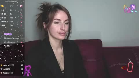 Adriana online show from April 18, 2026, 7:58 pm