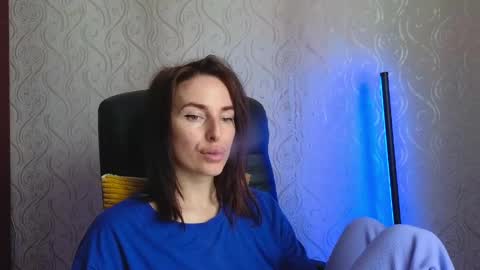 Snapshot of adrihanna chatting on June 1, 2026, 6:15 am Adriana online show from June 1, 2026, 6:15 am