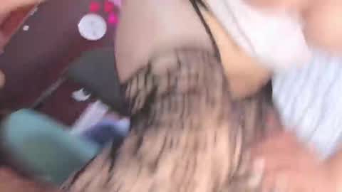 adriiana_fox_ online show from February 28, 2025, 9:55 pm