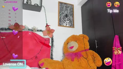 Snapshot of adry_morris chatting on December 12, 2024, 5:04 pm Adry online show from December 12, 2024, 5:04 pm