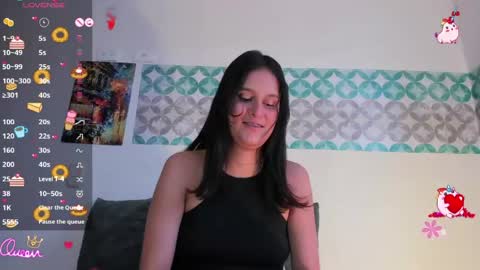 Snapshot of adysson_le chatting on May 8, 2026, 8:14 pm s a b r i n a online show from May 8, 2026, 8:14 pm