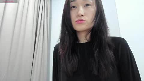 Aenie online show from February 25, 2025, 12:24 pm