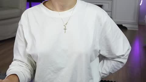 Aelia online show from January 13, 2026, 5:24 am