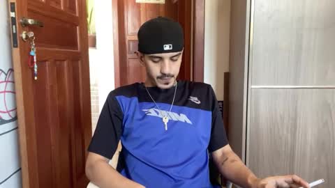 Luci online show from September 10, 2025, 7:03 pm