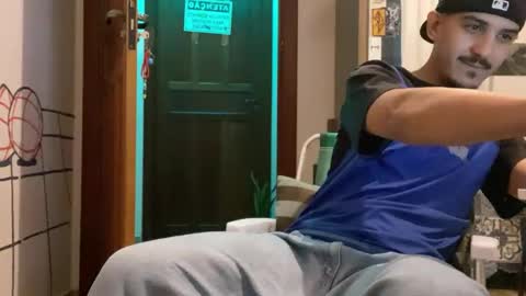 Luci online show from October 9, 2025, 2:31 am