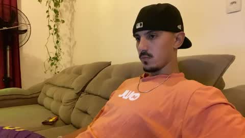 Luci online show from April 23, 2026, 2:13 am