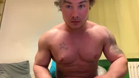 aesthetics99 online show from April 26, 2026, 2:09 am