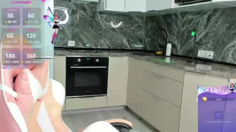 Eva online show from April 21, 2026, 2:51 am