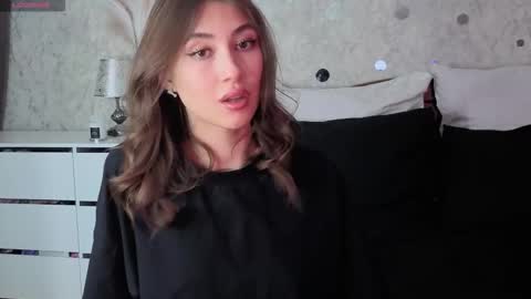 AffiinaLovsx online show from November 1, 2025, 11:12 am