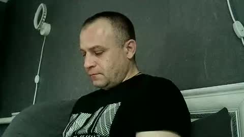 Sasha online show from March 3, 2025, 5:42 am