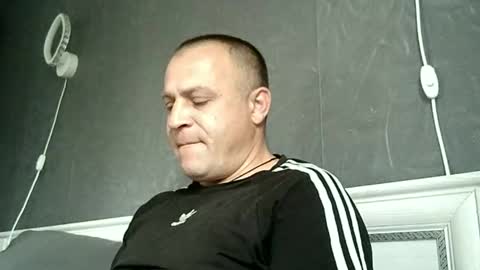 Sasha online show from October 19, 2025, 5:30 am