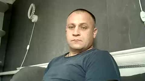 Sasha online show from November 6, 2025, 6:58 am