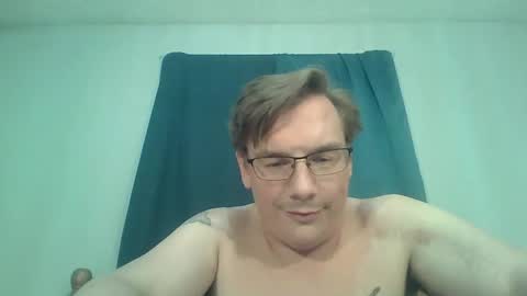 afreeman1 online show from October 19, 2025, 1:06 am