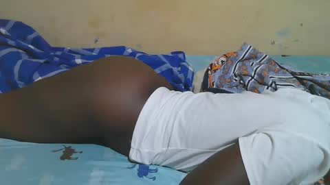 african_pussy2 online show from November 7, 2025, 2:44 am