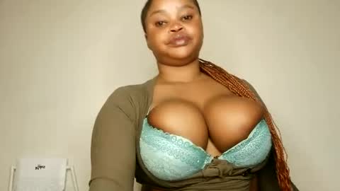 Snapshot of africanboobies24 chatting on July 4, 2026, 8:20 am africanboobies24 online show from July 4, 2026, 8:20 am